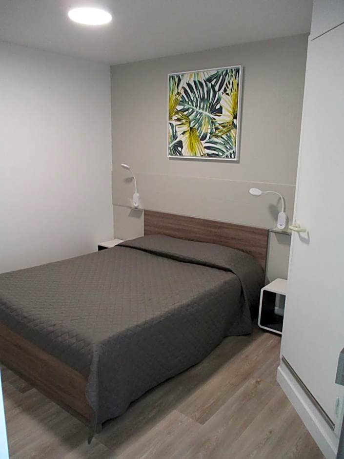 Le 81 HOTEL