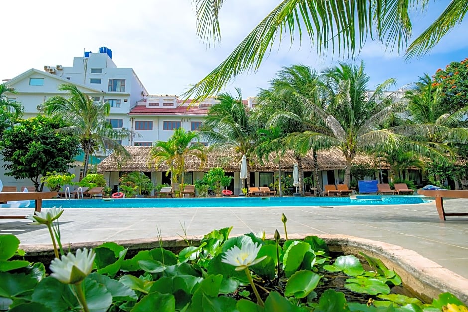 Sun And Sands Beach Hotel Spa
