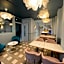 Amadeus Hotel