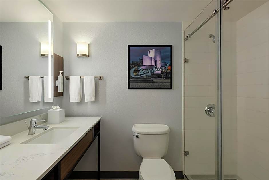 Hilton Garden Inn Cleveland Airport