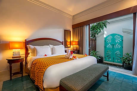 One Bed Room
