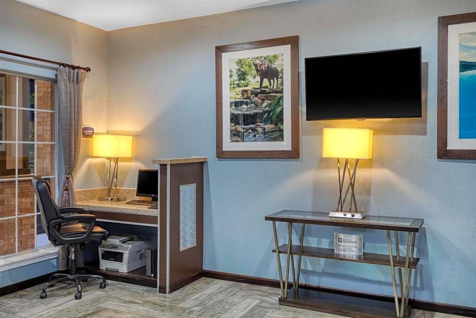 Best Western Lake Conroe Inn