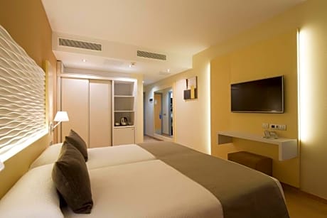 double or twin with balcony