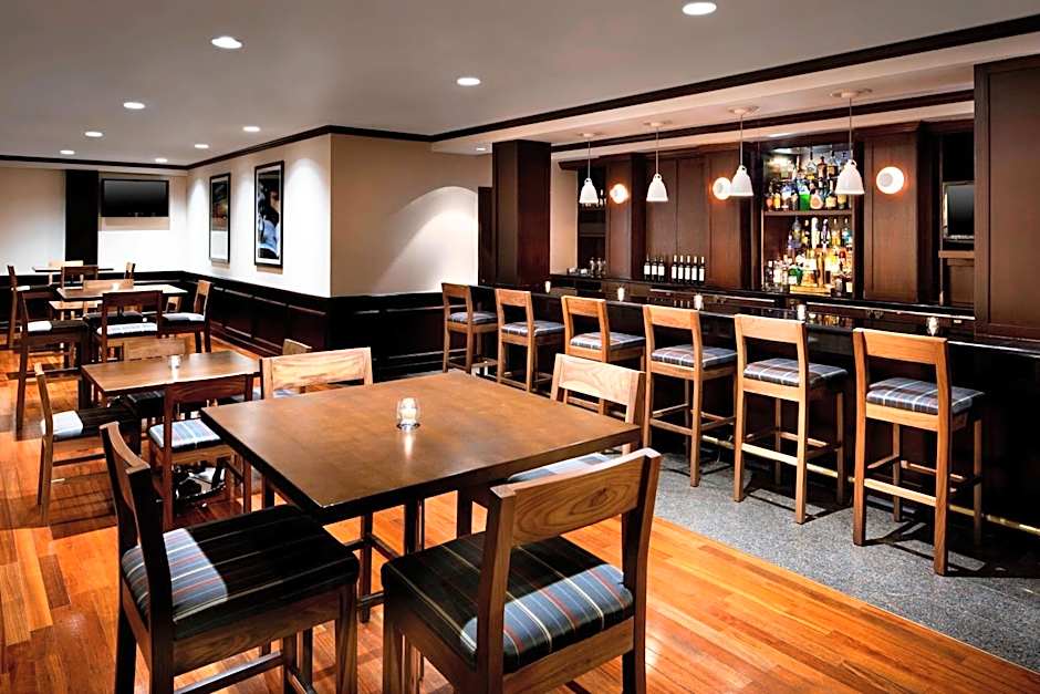 Four Points By Sheraton Richmond Airport