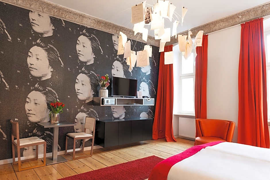 Hotel Adele