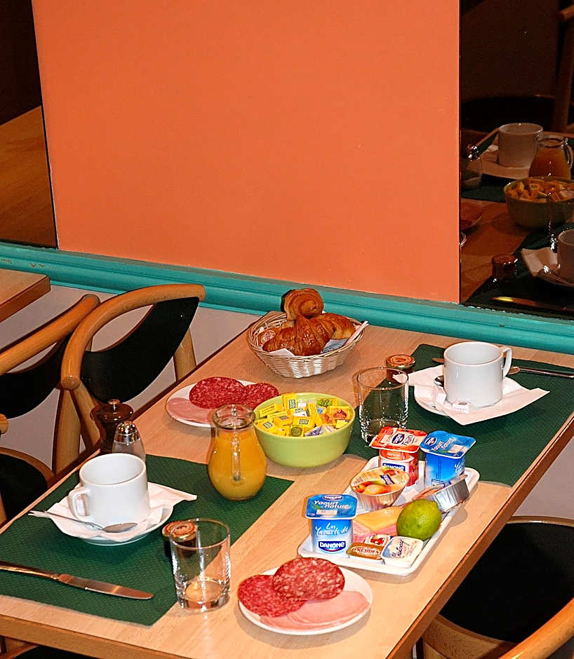 Hotel Transcontinental