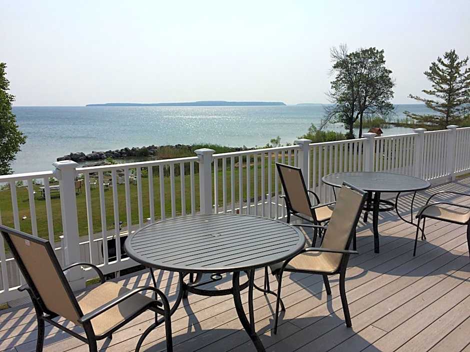 Baymont by Wyndham St. Ignace Lakefront
