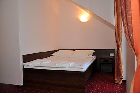 Suite (2 Adults)