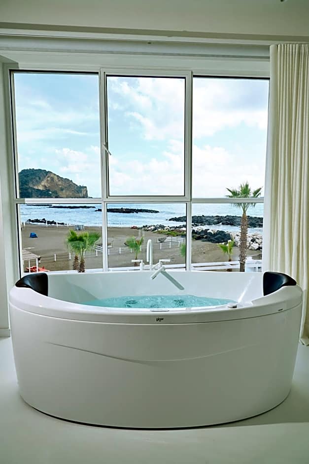 CALEA Boutique Hotel