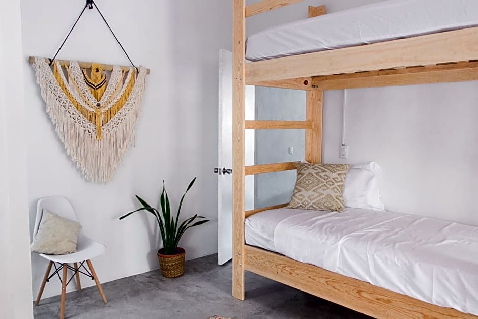 Sayunique Hostel