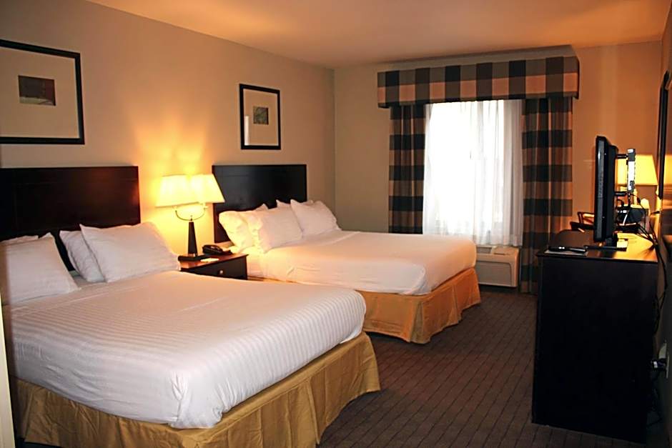 Holiday Inn Express & Suites Syracuse North - Airport Area by IHG
