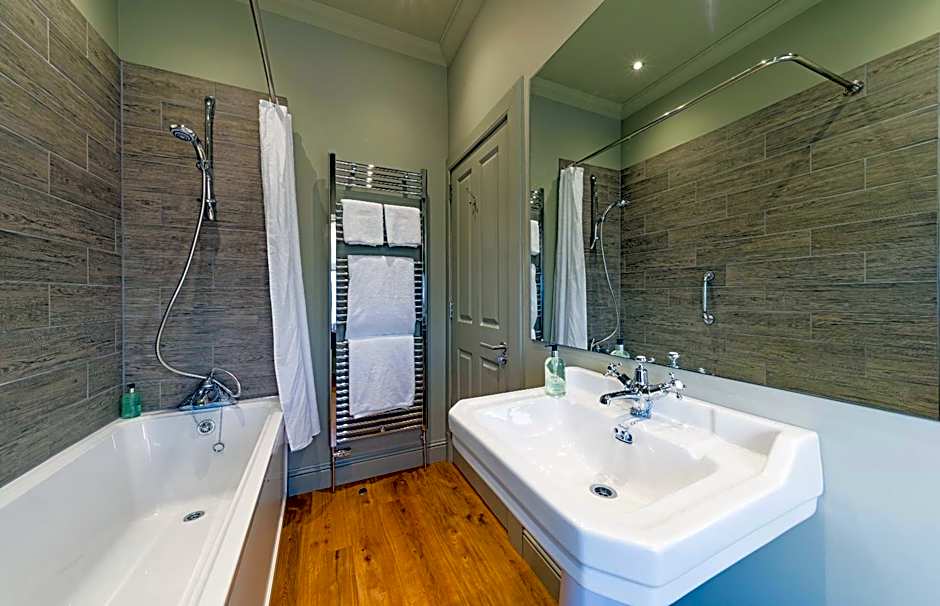 Knockendarroch Hotel