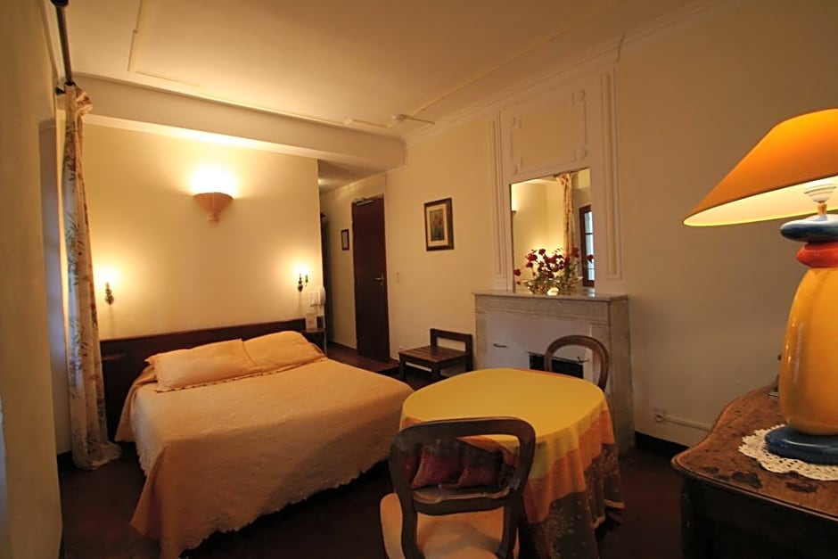Hostellerie Le Beffroi