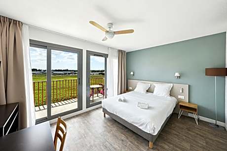 Apartment with Double Bed, 2 Single Bed and Sofa Bed