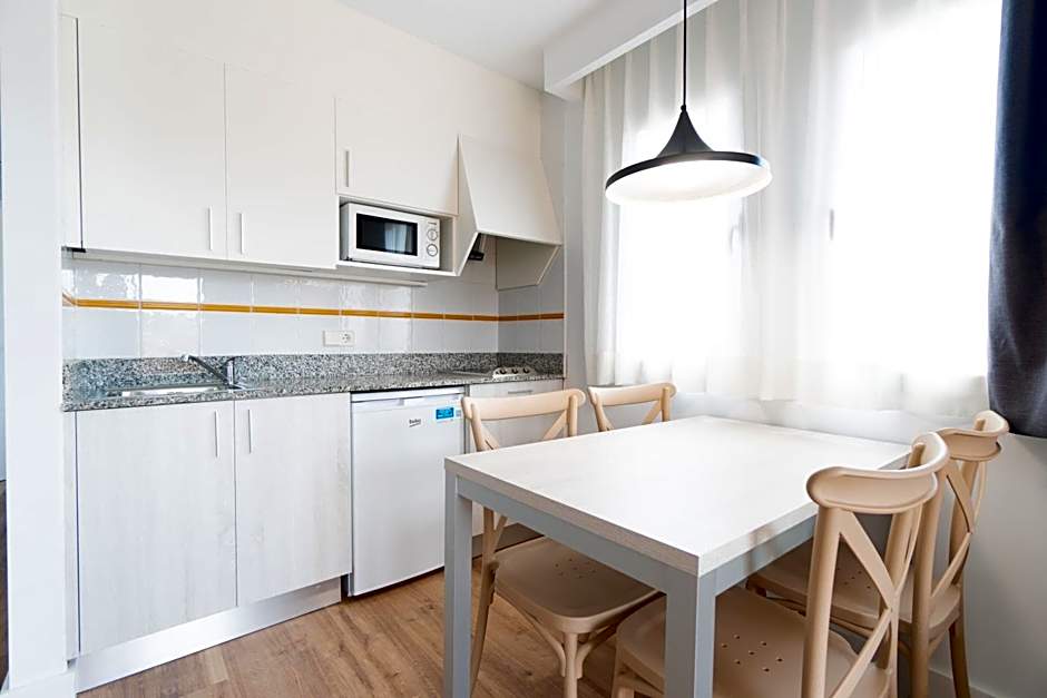 Aparthotel Ciudad Laurel