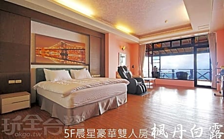 Earth Double Room