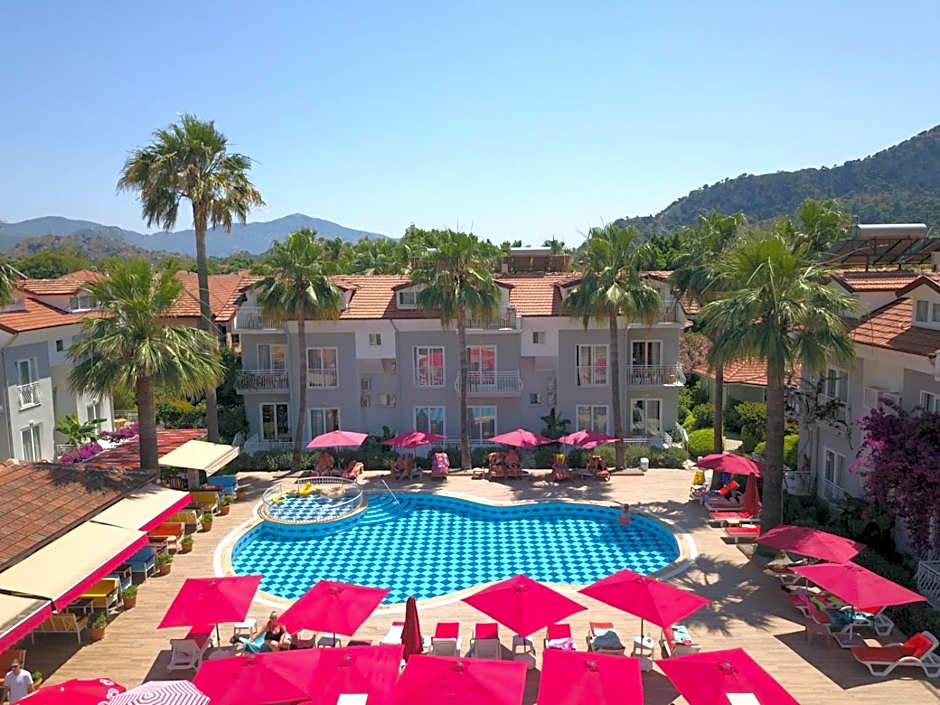 Villa Dolunay Apart Hotel