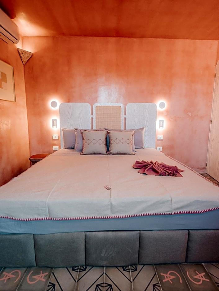 Casa Amate 61 Boutique Hostel