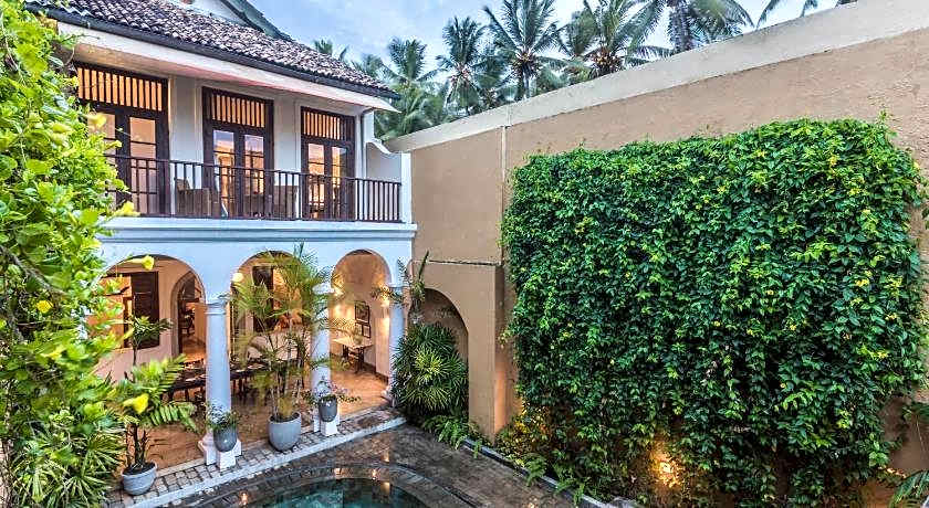 Thambili House by Edwards Collection