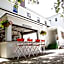 The Red Lion Inn