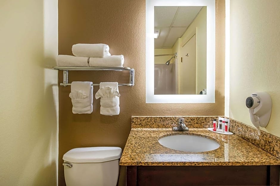 Ramada by Wyndham Groton/Mystic
