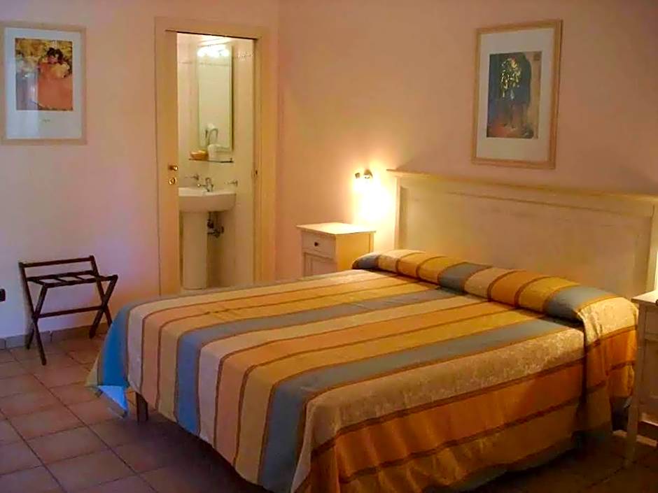 Borghetto Beach Club Resort