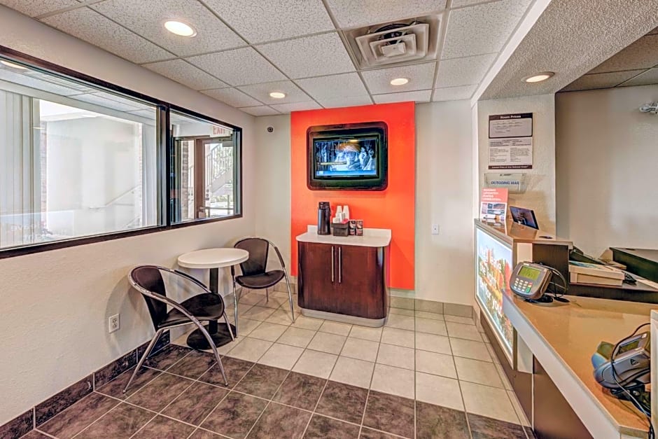 Motel 6 New London - Niantic