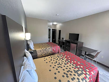 Double Room with Two Double Beds - Non-Smoking