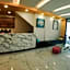 B Street Hotel