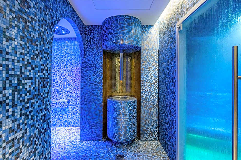 Hôtel Martinez, in The Unbound Collection by Hyatt