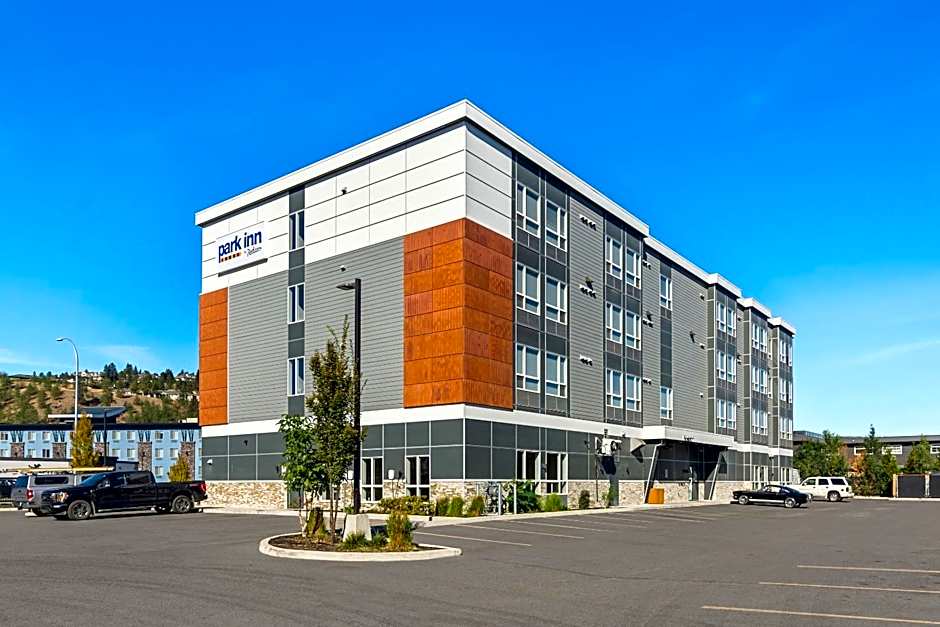 Park Inn by Radisson, Kelowna