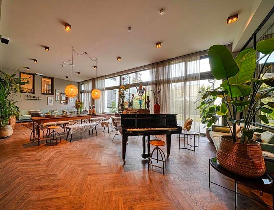 Sunday Hotel Bonn