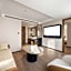 Atour Hotel Dalian Donggang Business District Gangwan Plaza