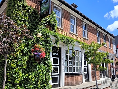 Crofts Hotel
