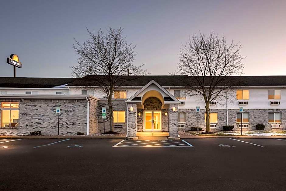 Days Inn by Wyndham Imlay City