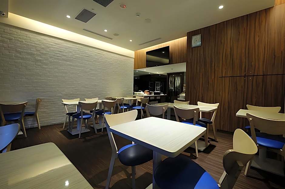 Shin Shin Hotel - Songshan