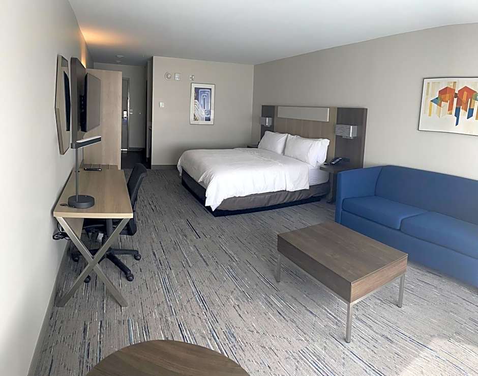 Holiday Inn Express & Suites Muskegon - Grand Haven By IHG