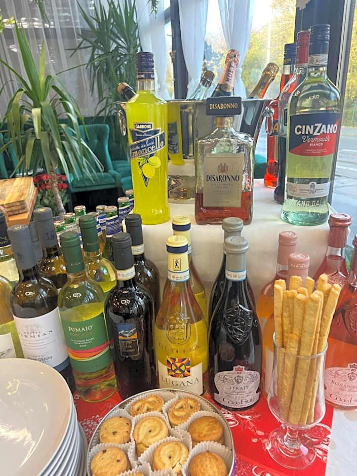 Hotel Les Jardins Carol