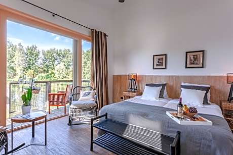 Twin Room with Balcony