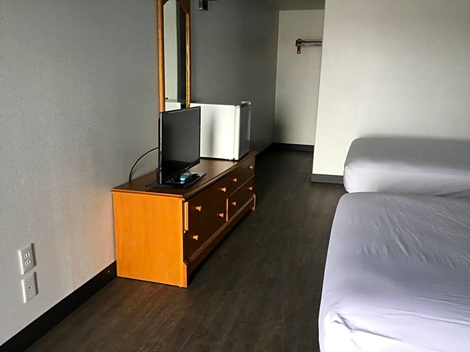 Motel 6-Baker City, OR