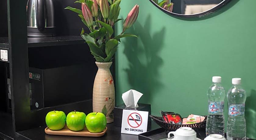 Madelise Adora Hotel and Travel