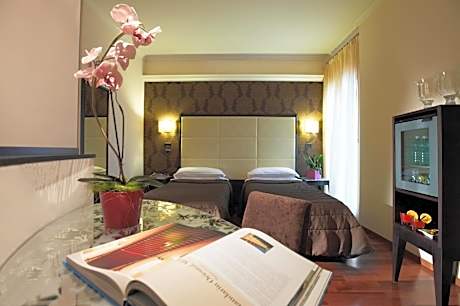 Gold Double or Twin Room