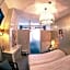 Hotel Urban Dreams