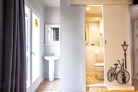 CON TERRAZA 2 ADULTOS