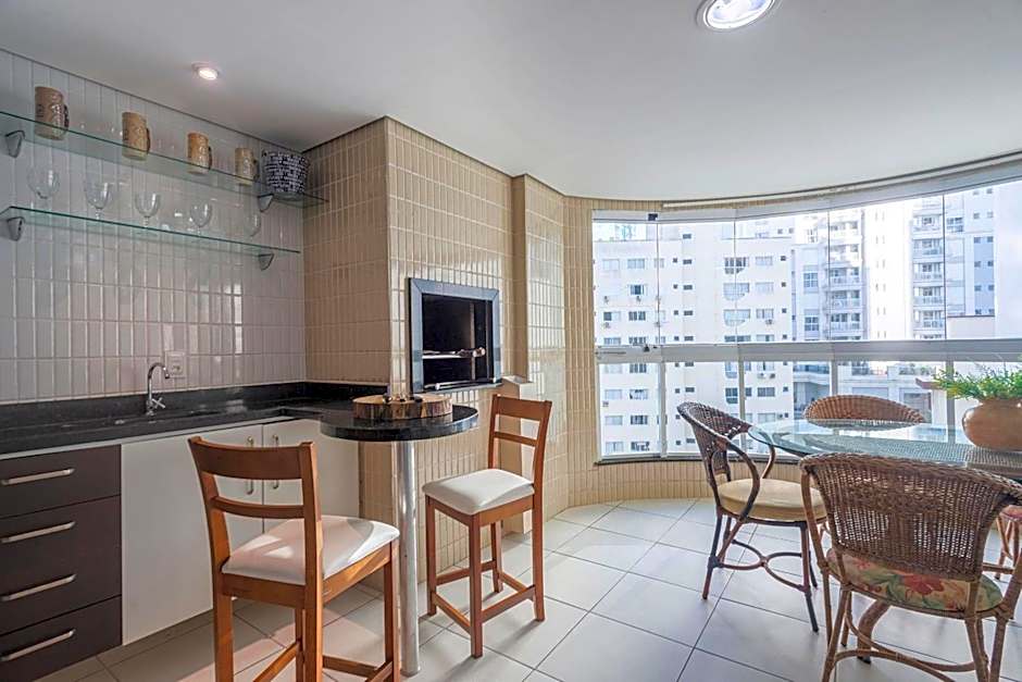 ITNC104 - Avenida Atlântica com 3Q e churrasqueira