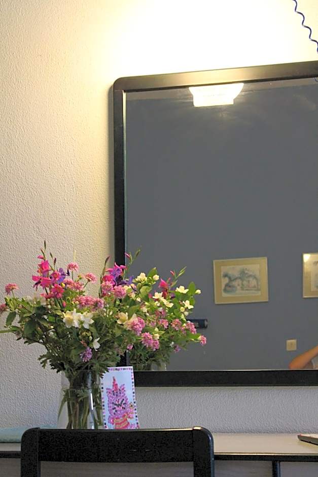 Glyfada Gorgona Apartments