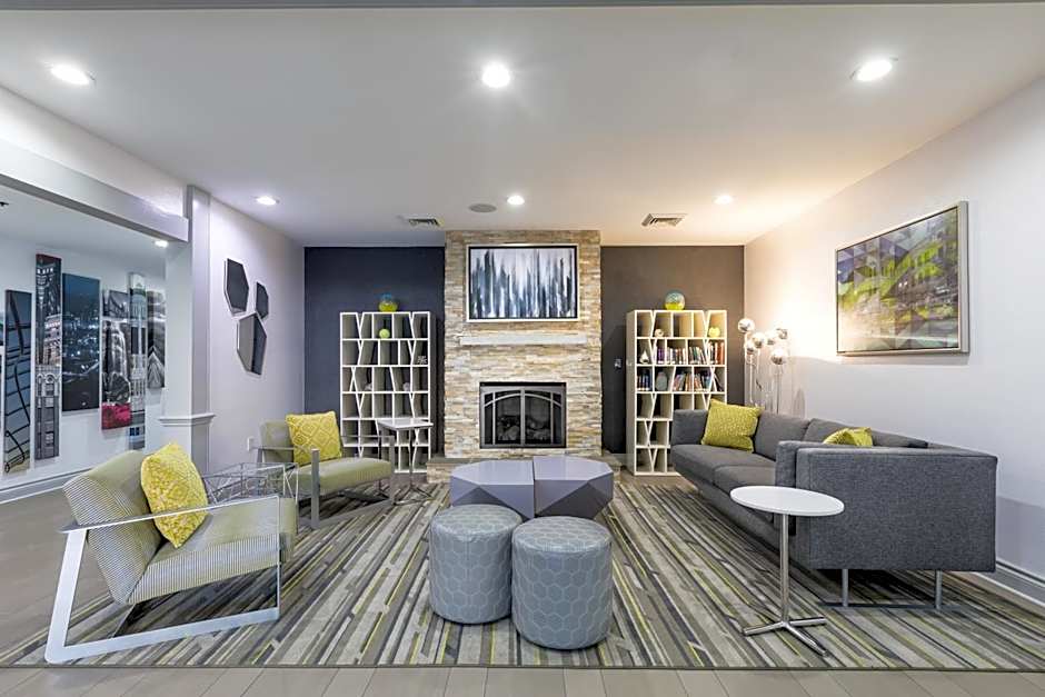 Country Inn & Suites by Radisson Asheville Downtown Tunnel Road