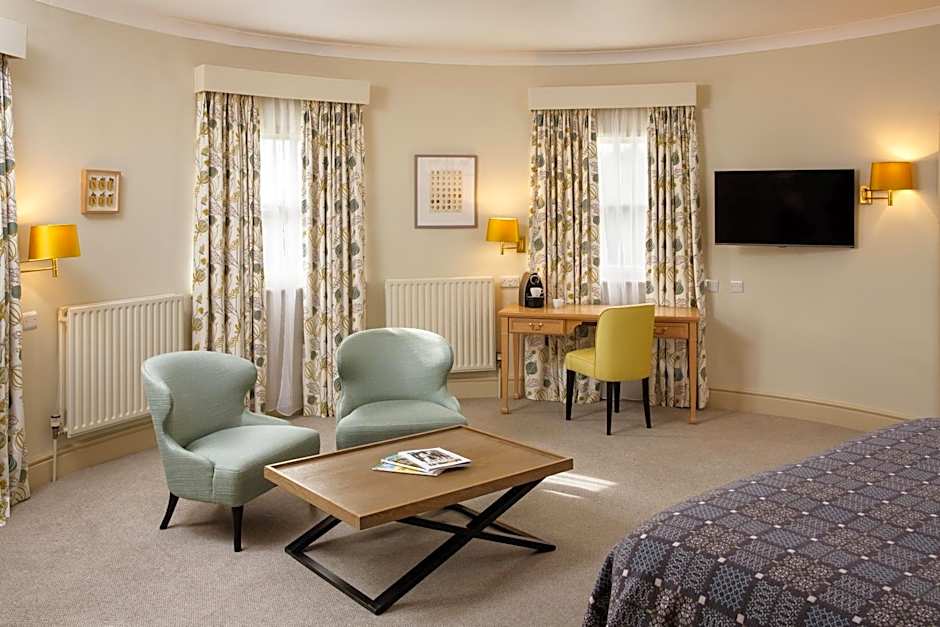 Mercure Gloucester Bowden Hall Hotel