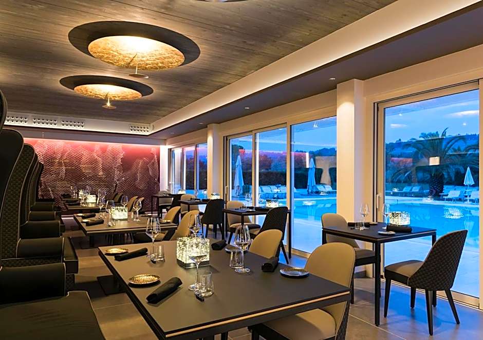 Finis Africae Hotel