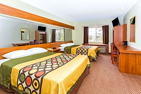 2 Queen Beds Accessible Room Non-Smoking